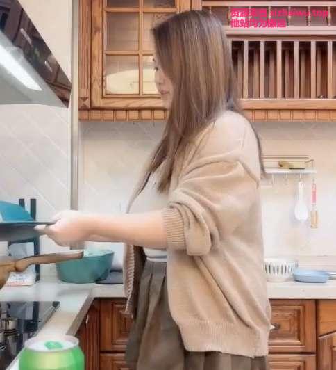 丰乳肥臀的姐姐 福利视频资源合集下载-[28V-6.87GB]